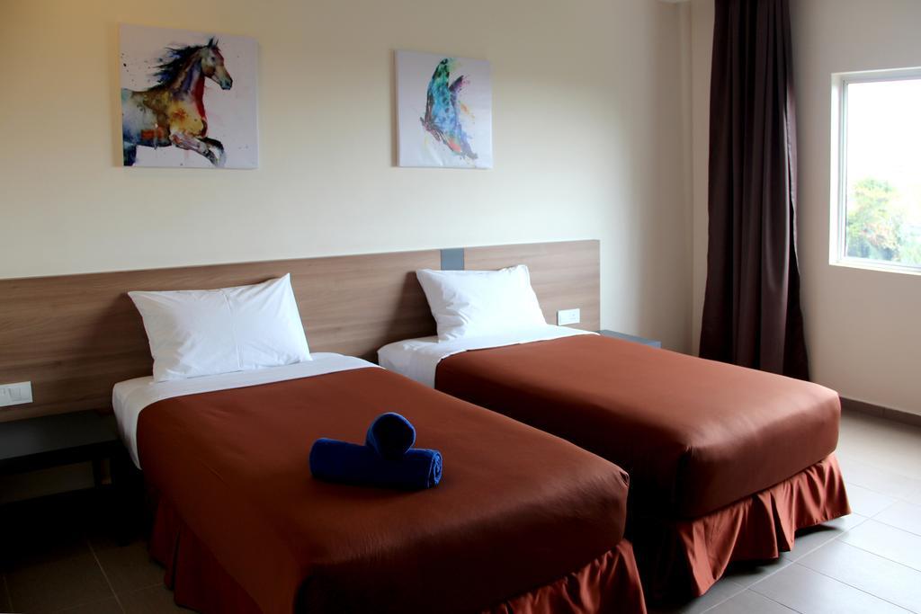โฮเต็ล เอเอสอาร์ซี Hotel อลอร์สตาร์ ภายนอก รูปภาพ